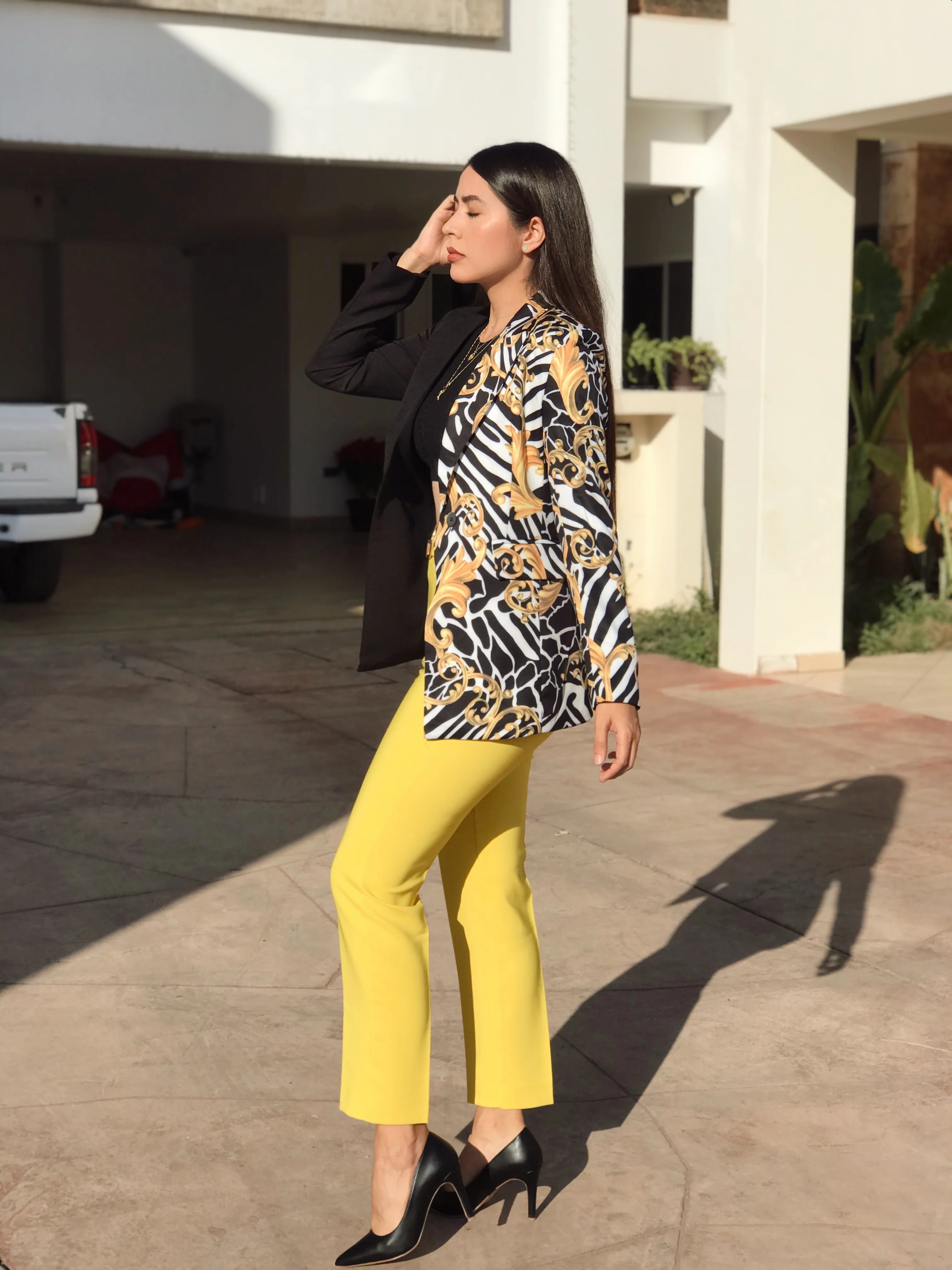 Blazer mitad negro mitad estampado - Image 6