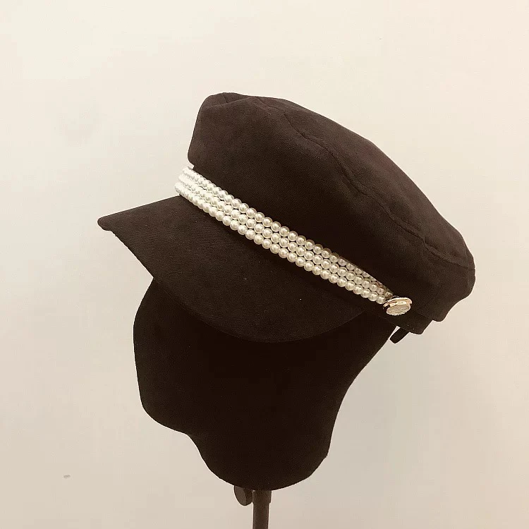 Boina negra  con Perlas - Image 7