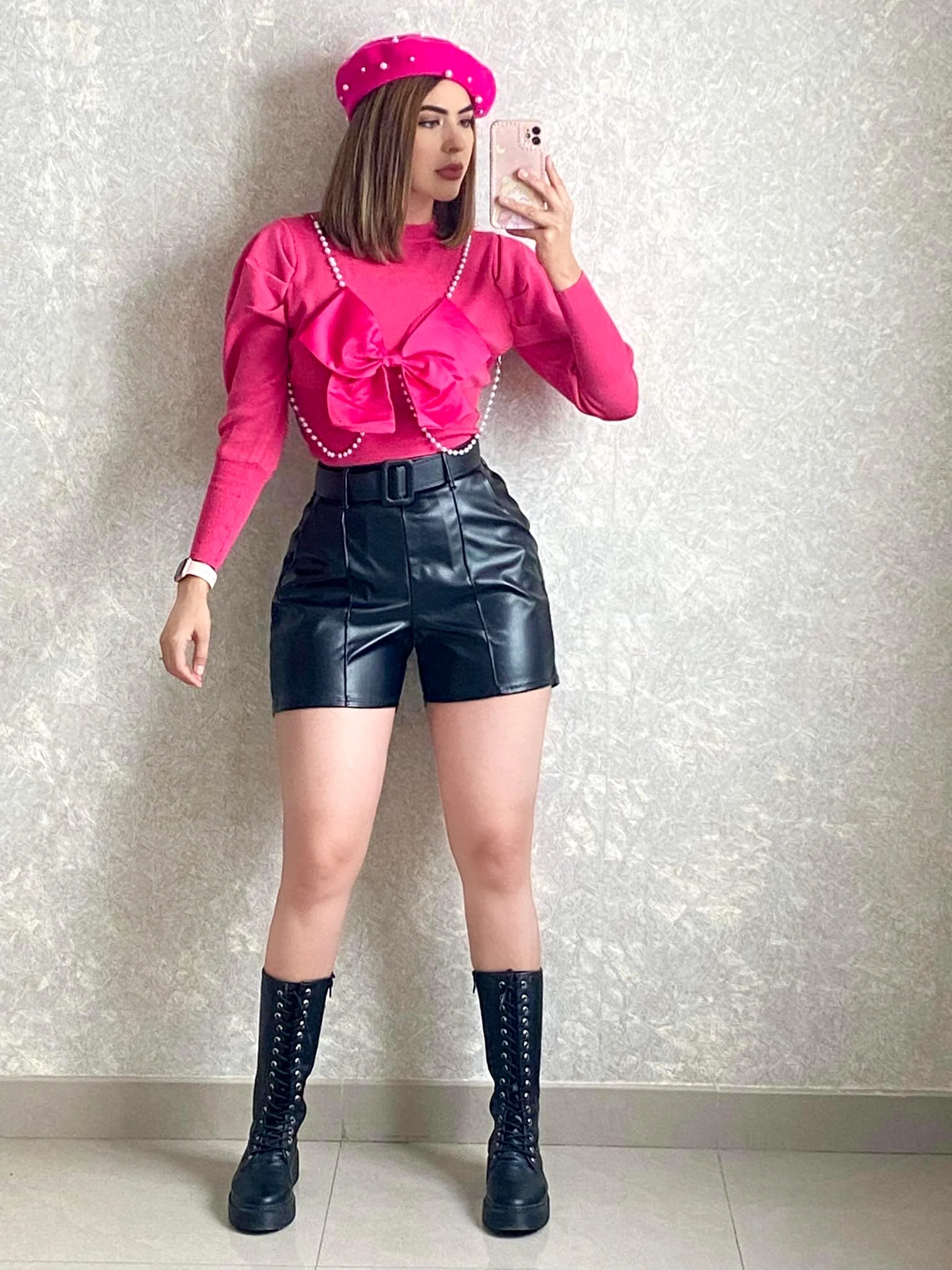Boina rosa con perlas - Image 3