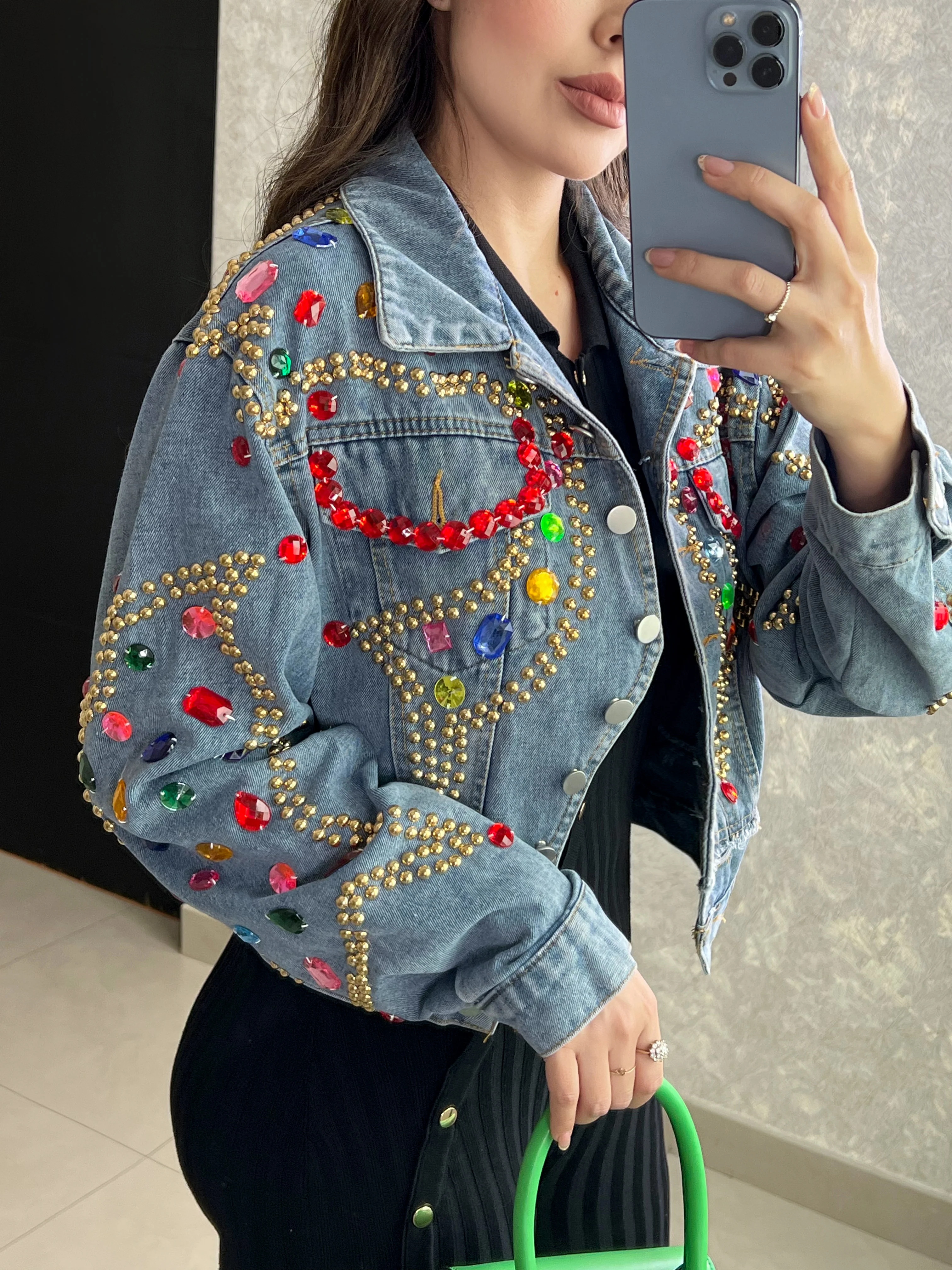 CHAQUETA CON PEDRERÍA - Image 3