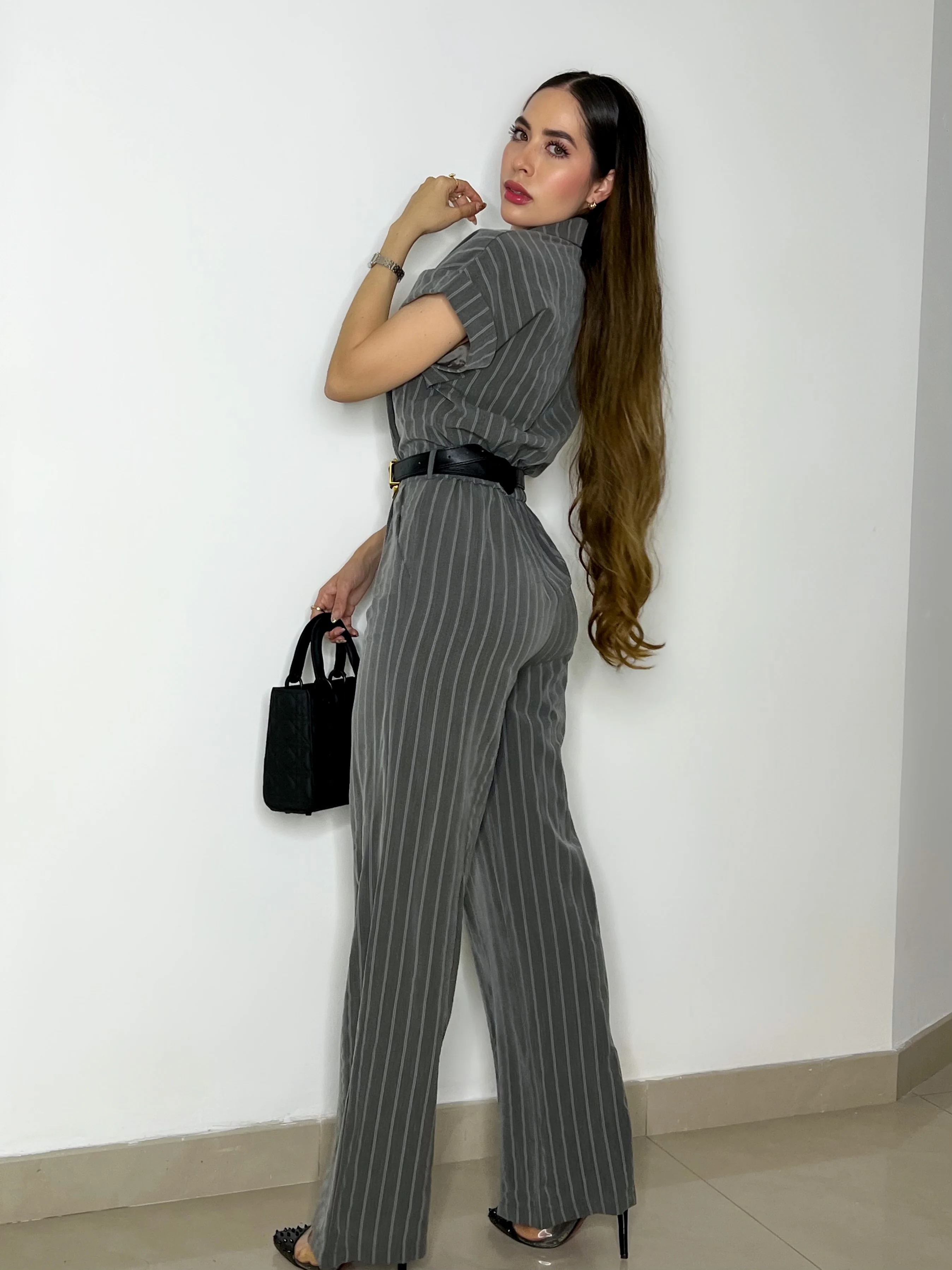 ENTERIZO GRIS - Image 2