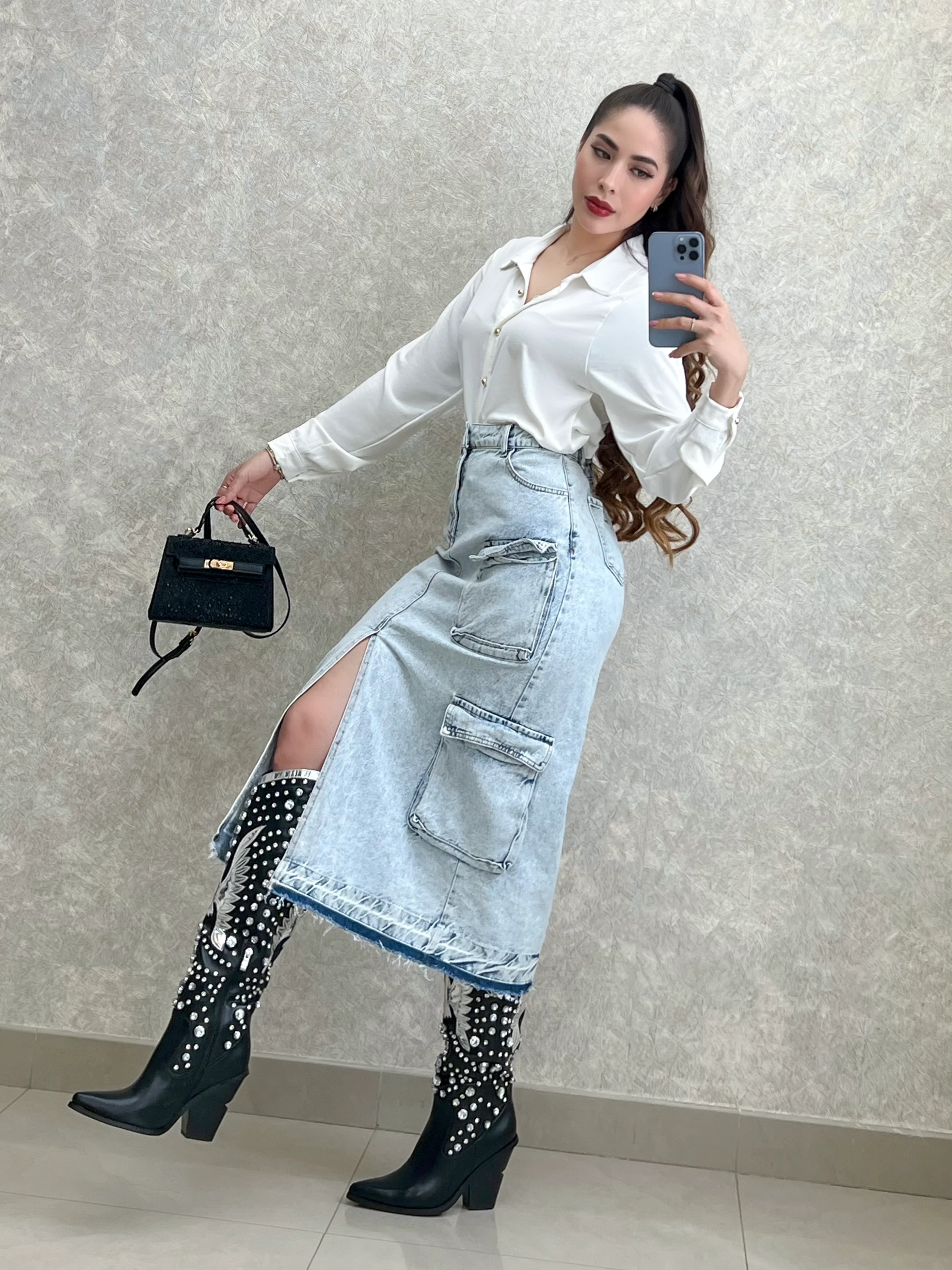 FALDA DENIM CON BOLSAS - Image 2