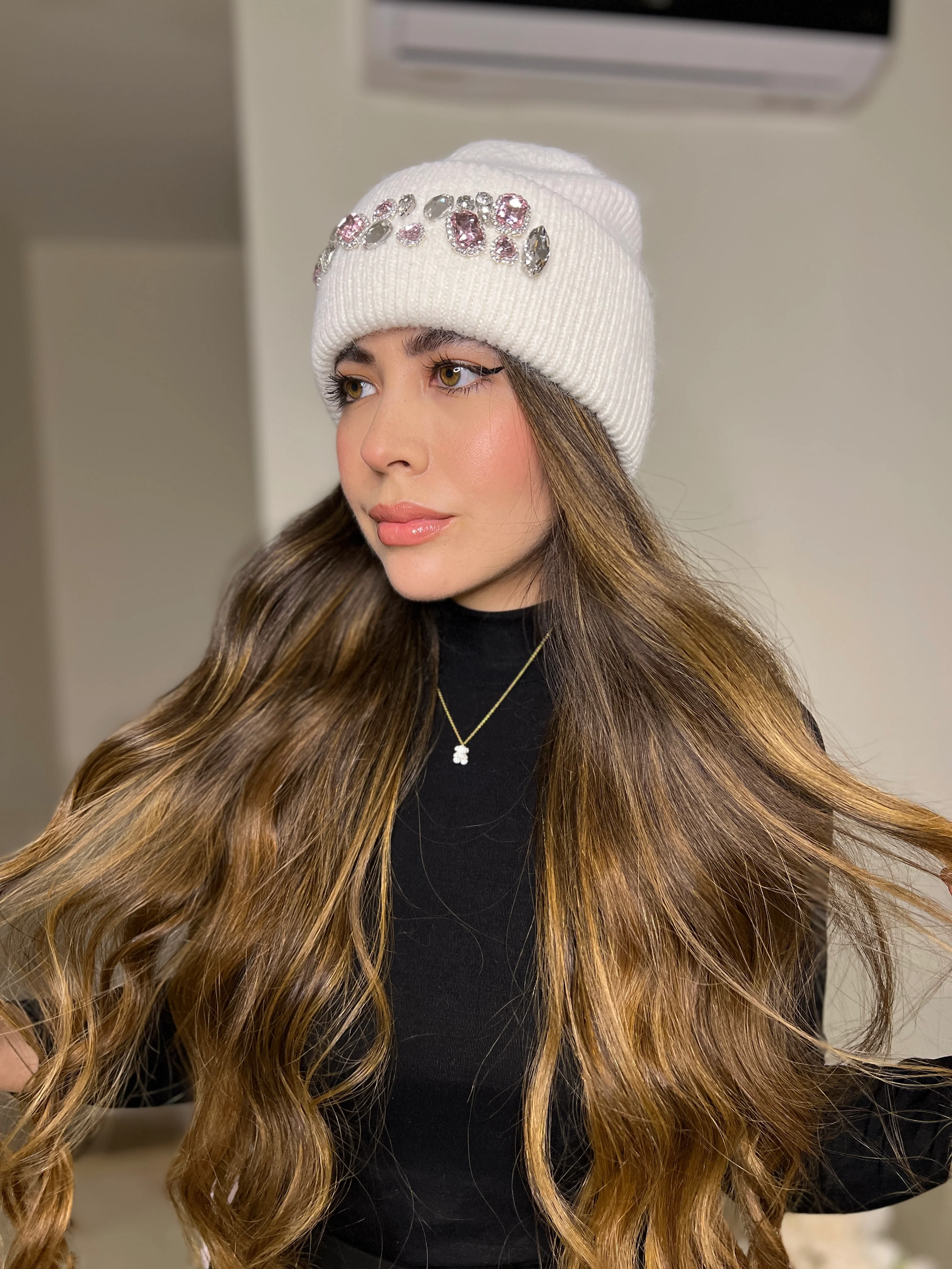 GORRITO BLANCO PEDREDRIA PREMIUM - Image 2