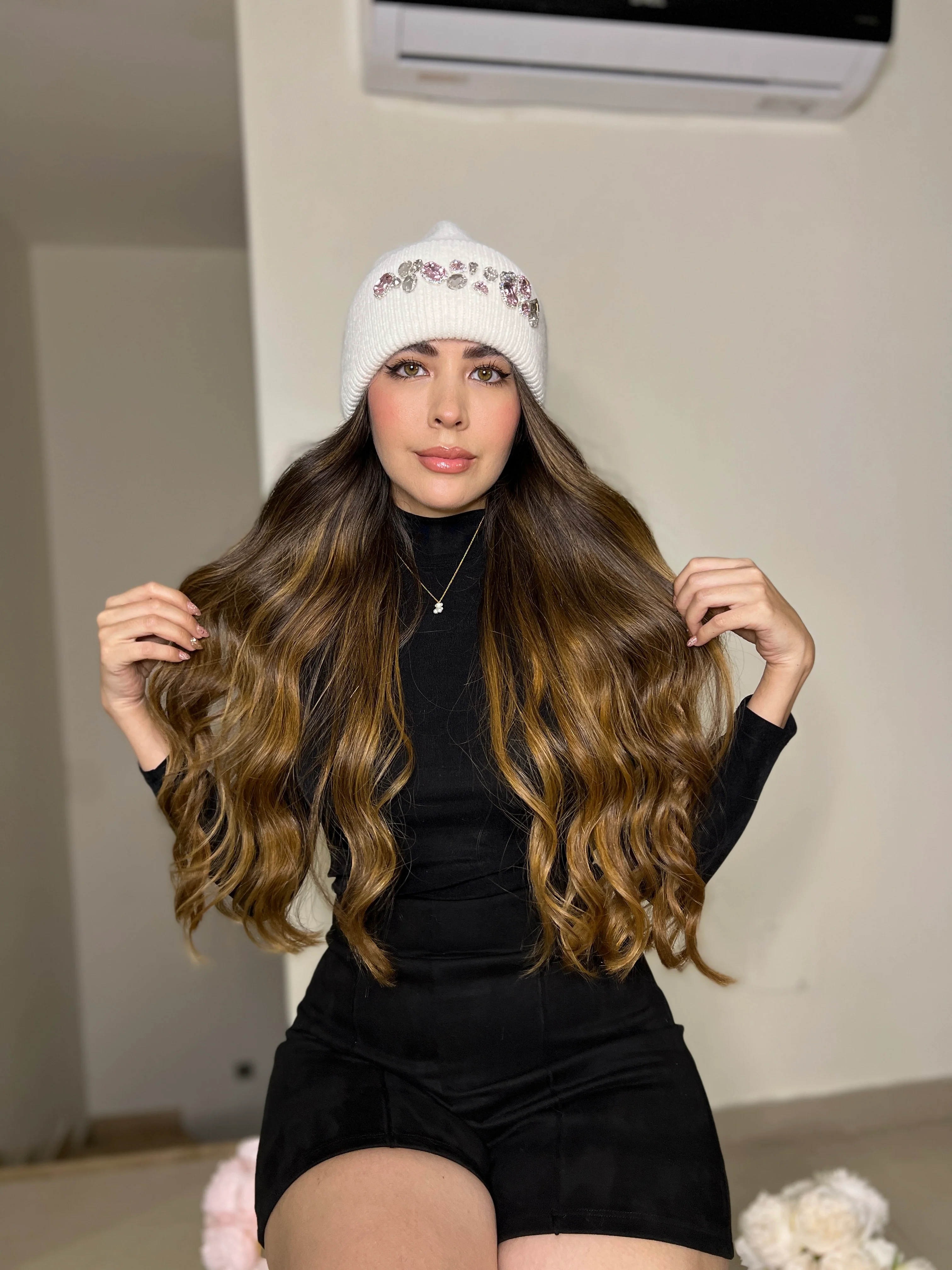 GORRITO BLANCO PEDREDRIA PREMIUM - Image 7