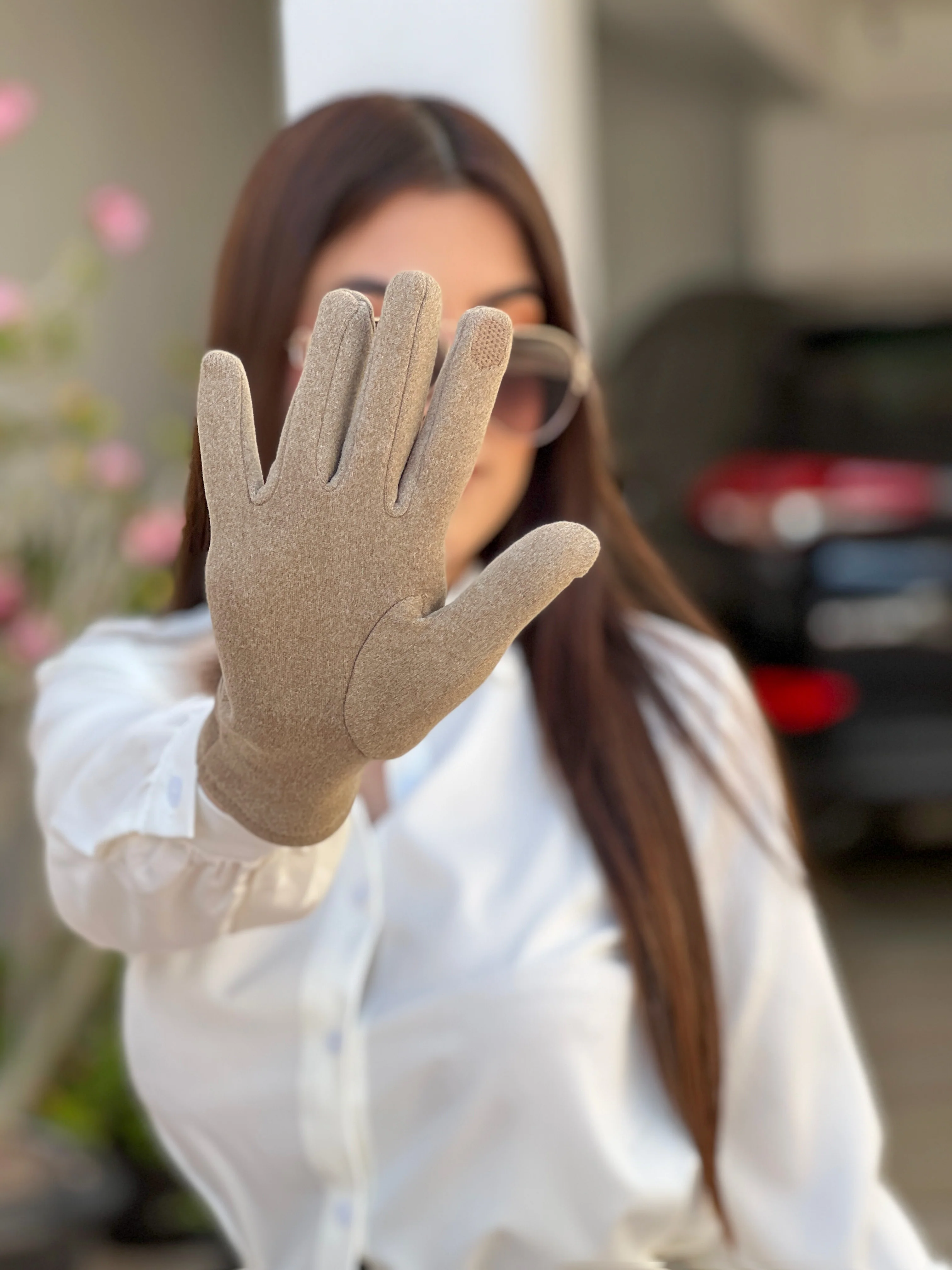 GUANTES CON PERLA Y PELUCHITO - Image 2