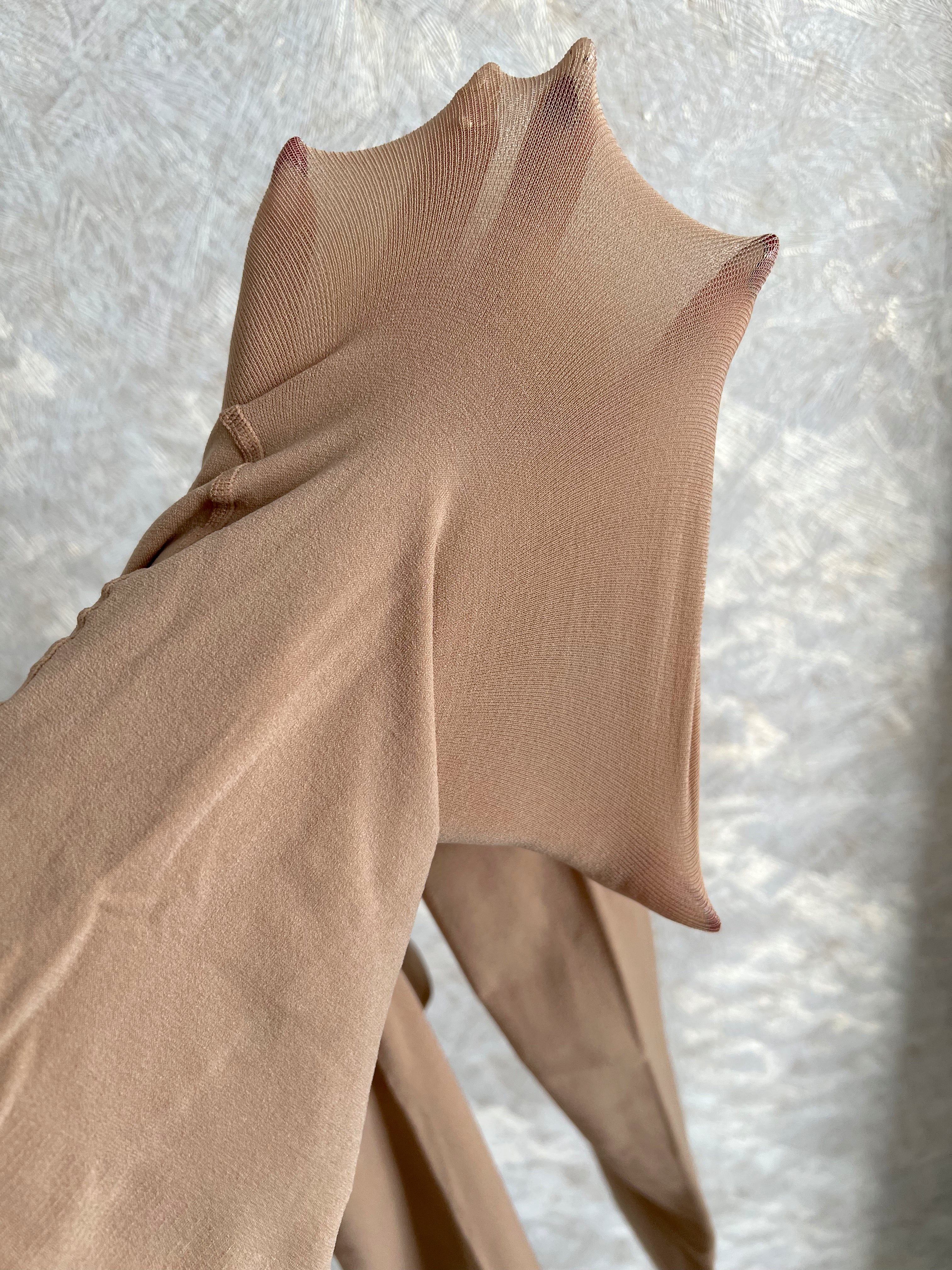 MEDIAS NUDE - Image 2