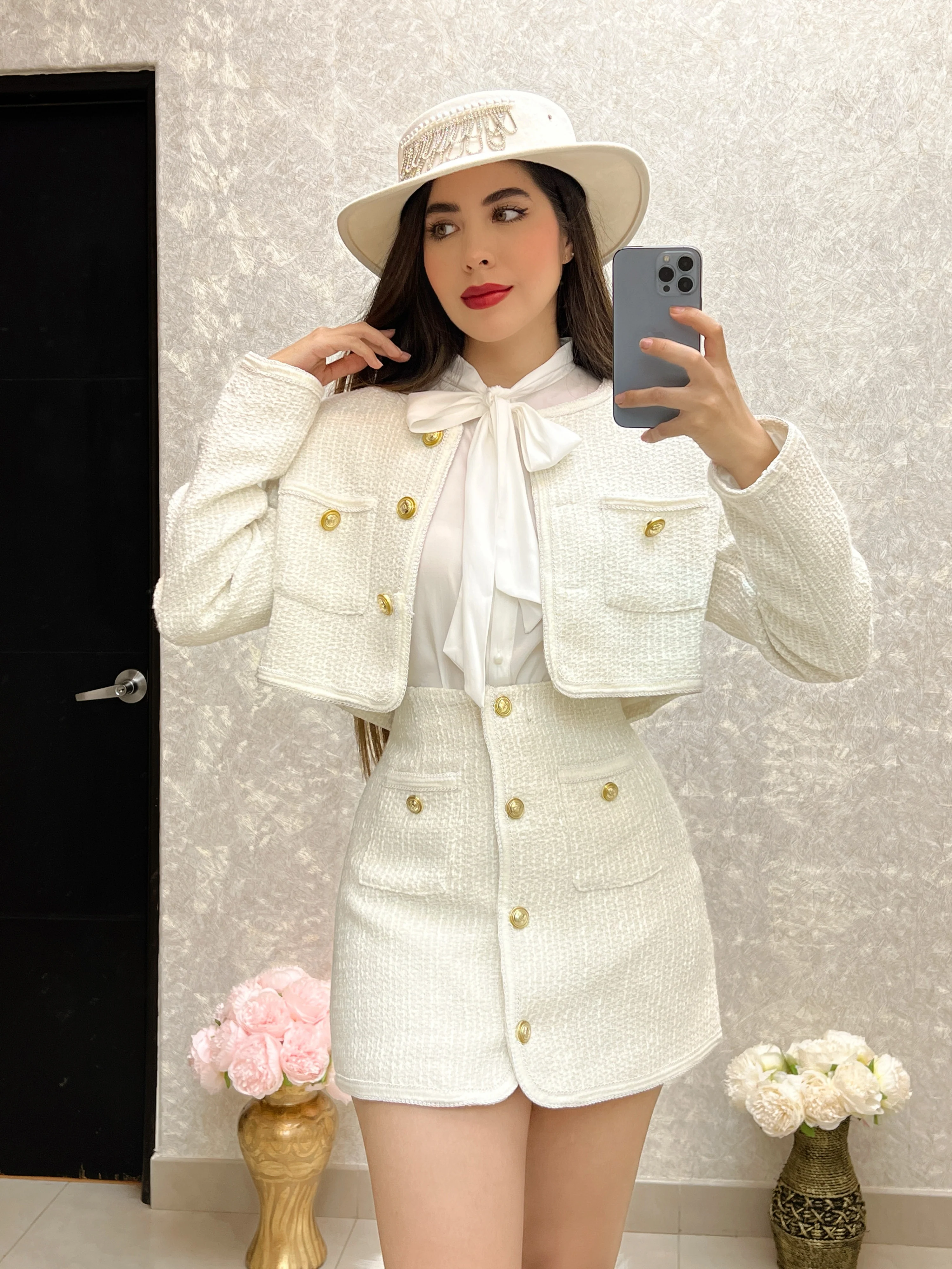 Sombrero blanco con pedrería - Image 12