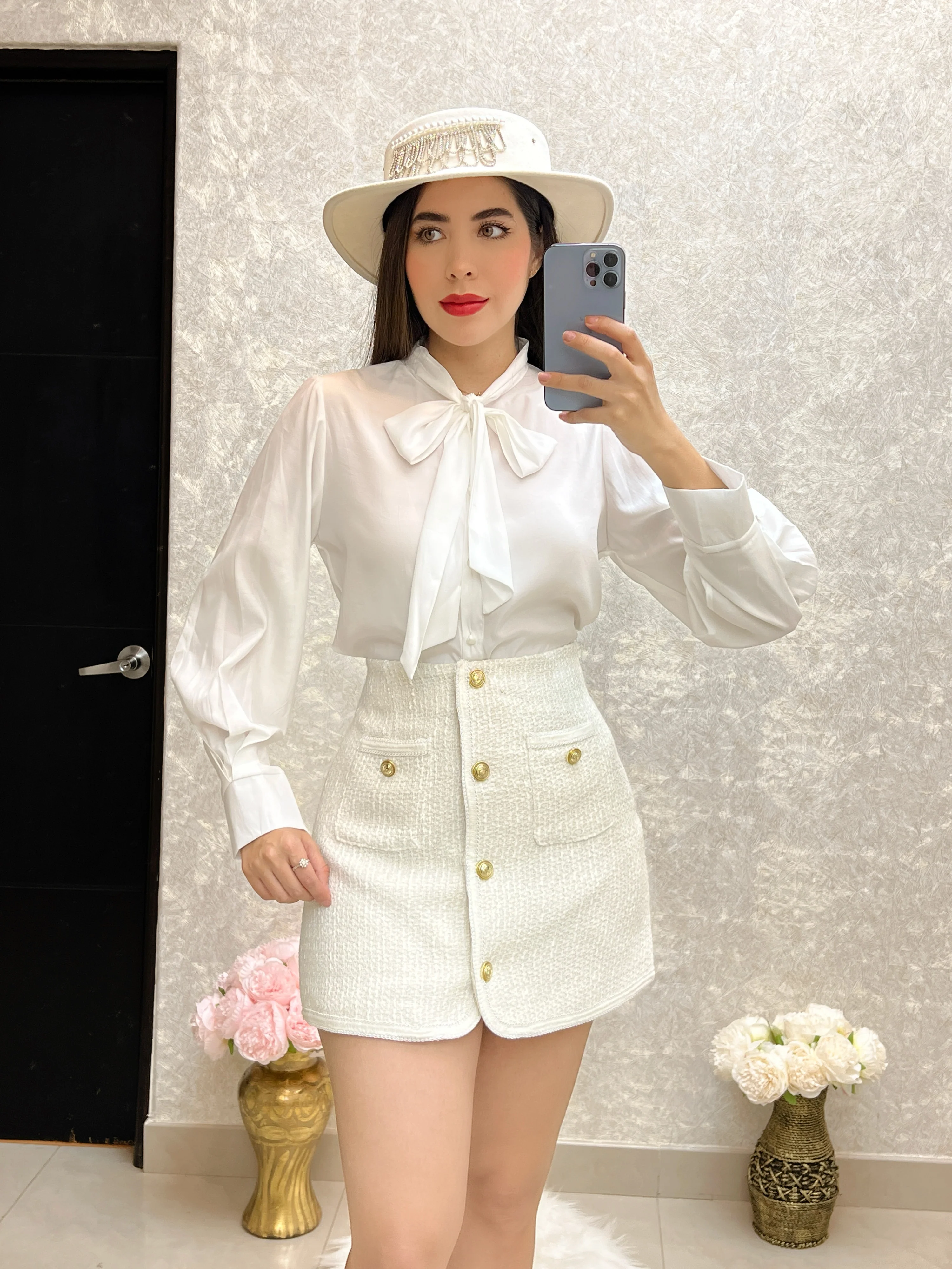 Sombrero blanco con pedrería - Image 13