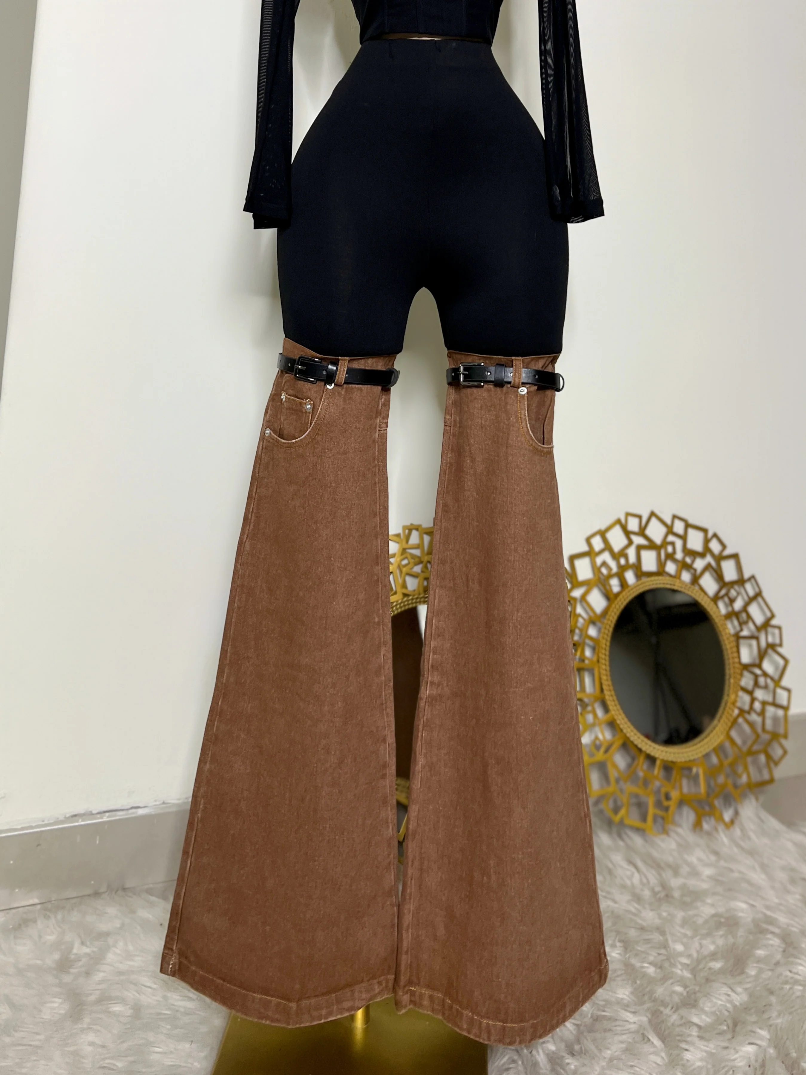 PANTALÓN DENIM CAFE Y NEGRO - Image 3
