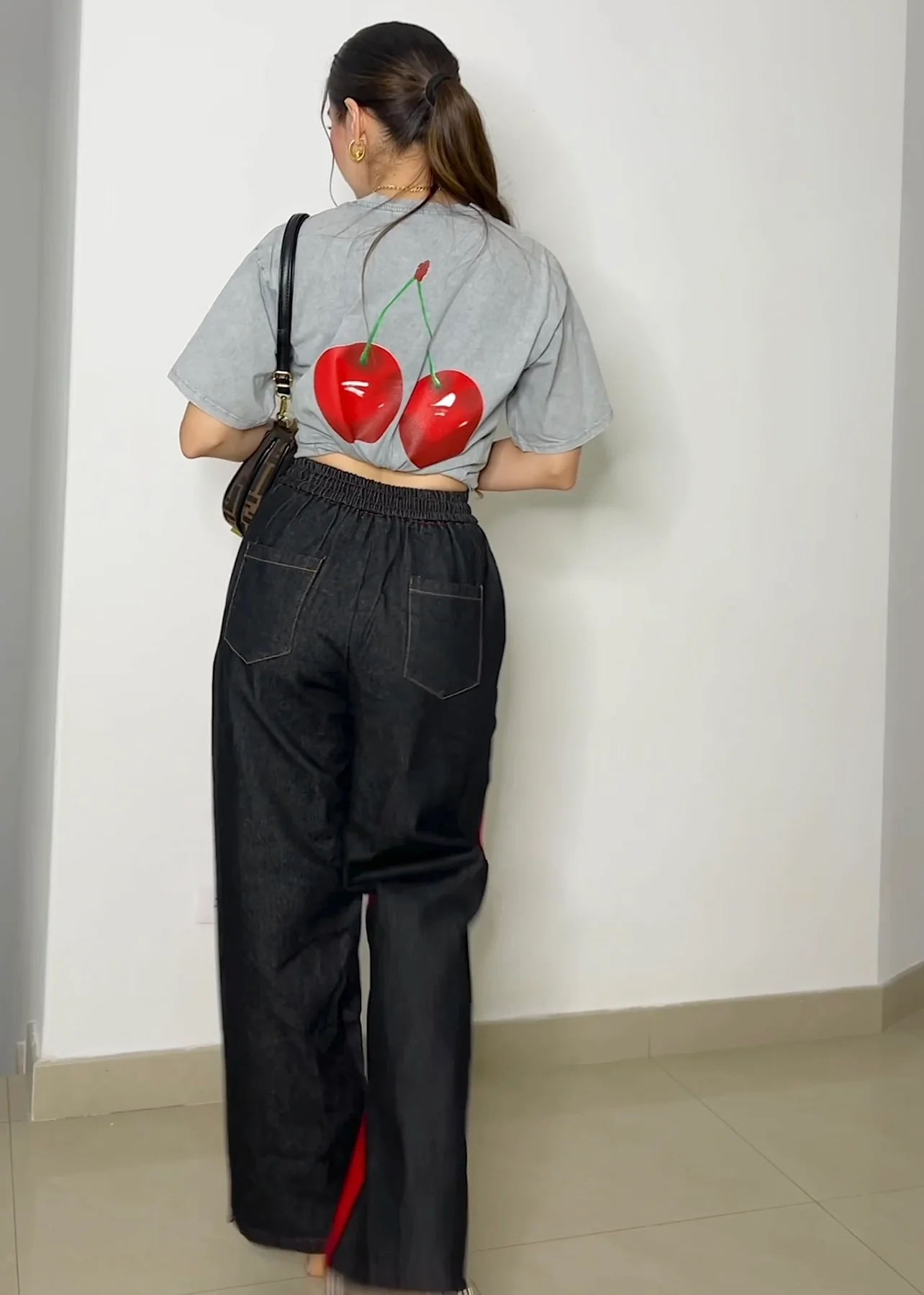 PANTALÓN ROJO CON DENIM - Image 2