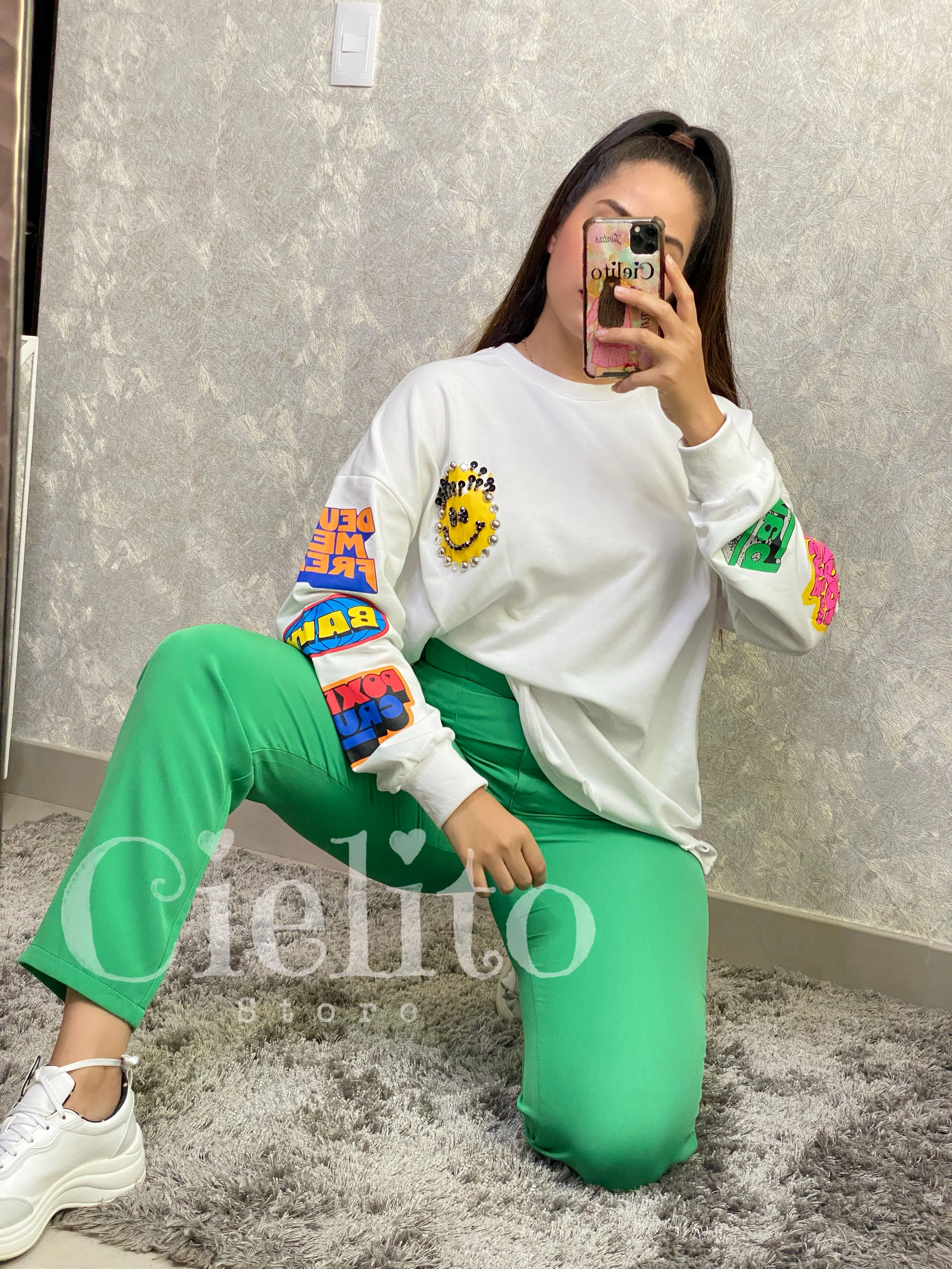 Pantalón verde con pinzas - Image 3