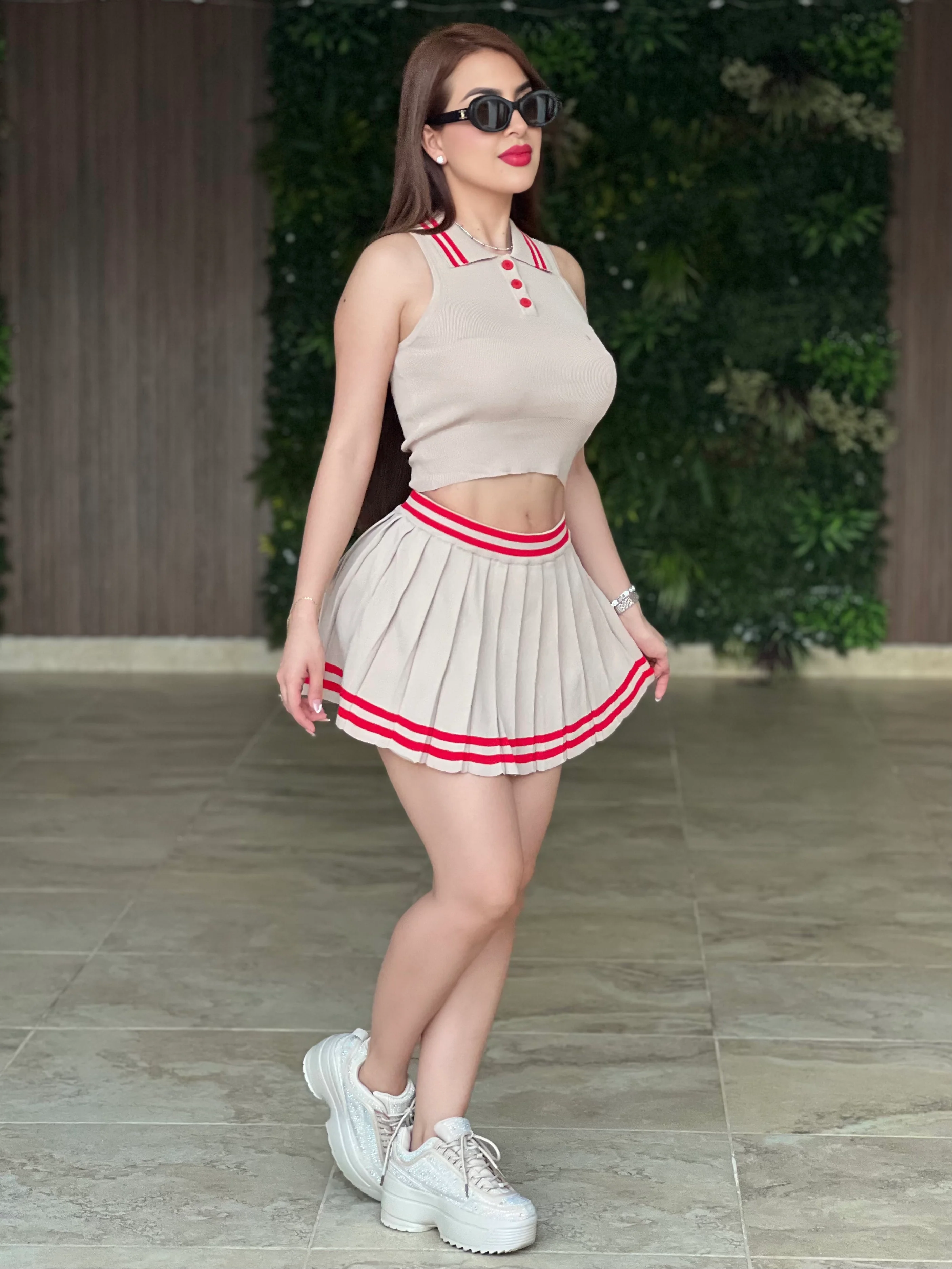 SET LINDA