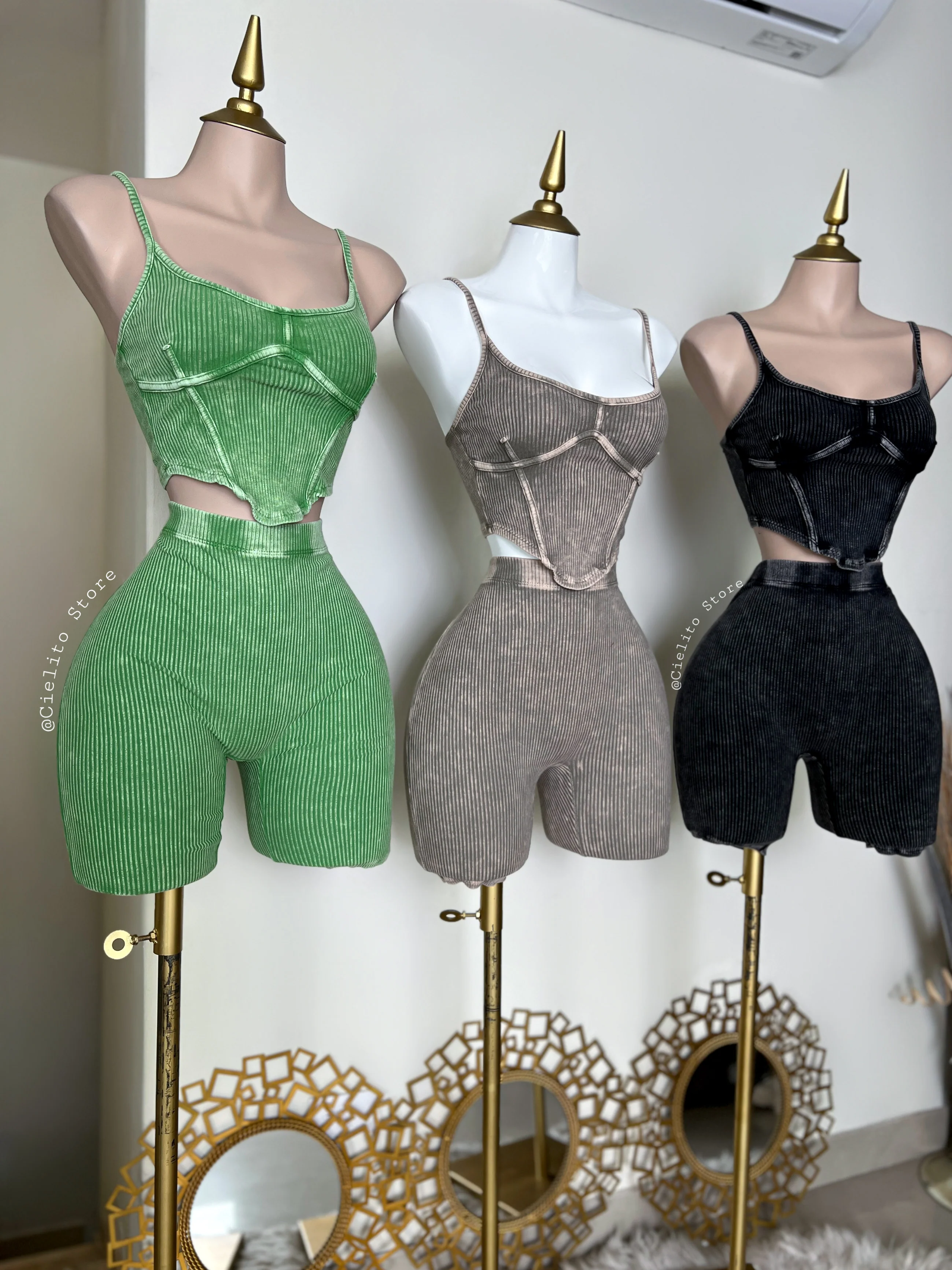 SET NEGRO SHORT CON TOP - Image 4