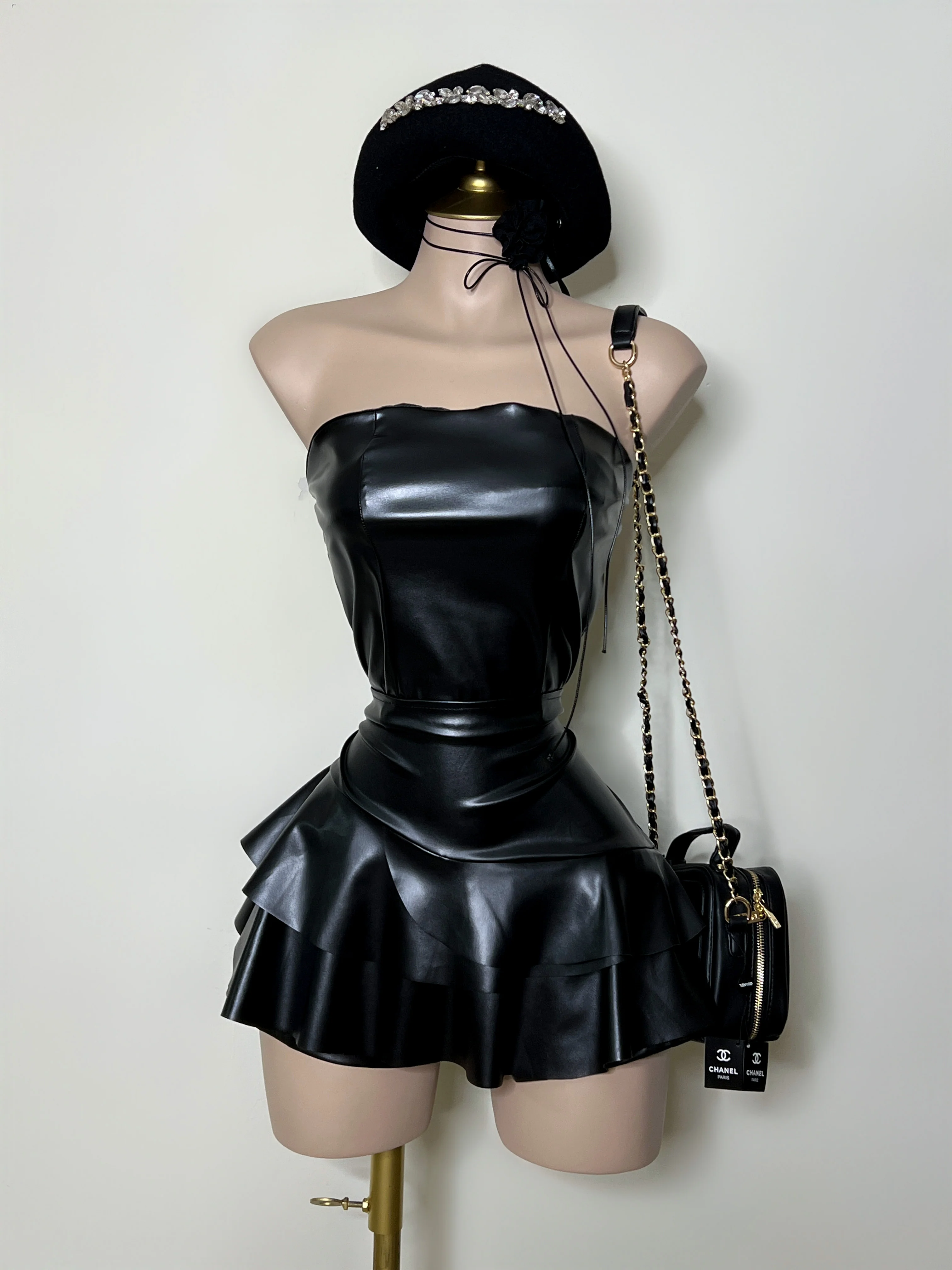 SET NEGRO VINIPIEL - Image 2