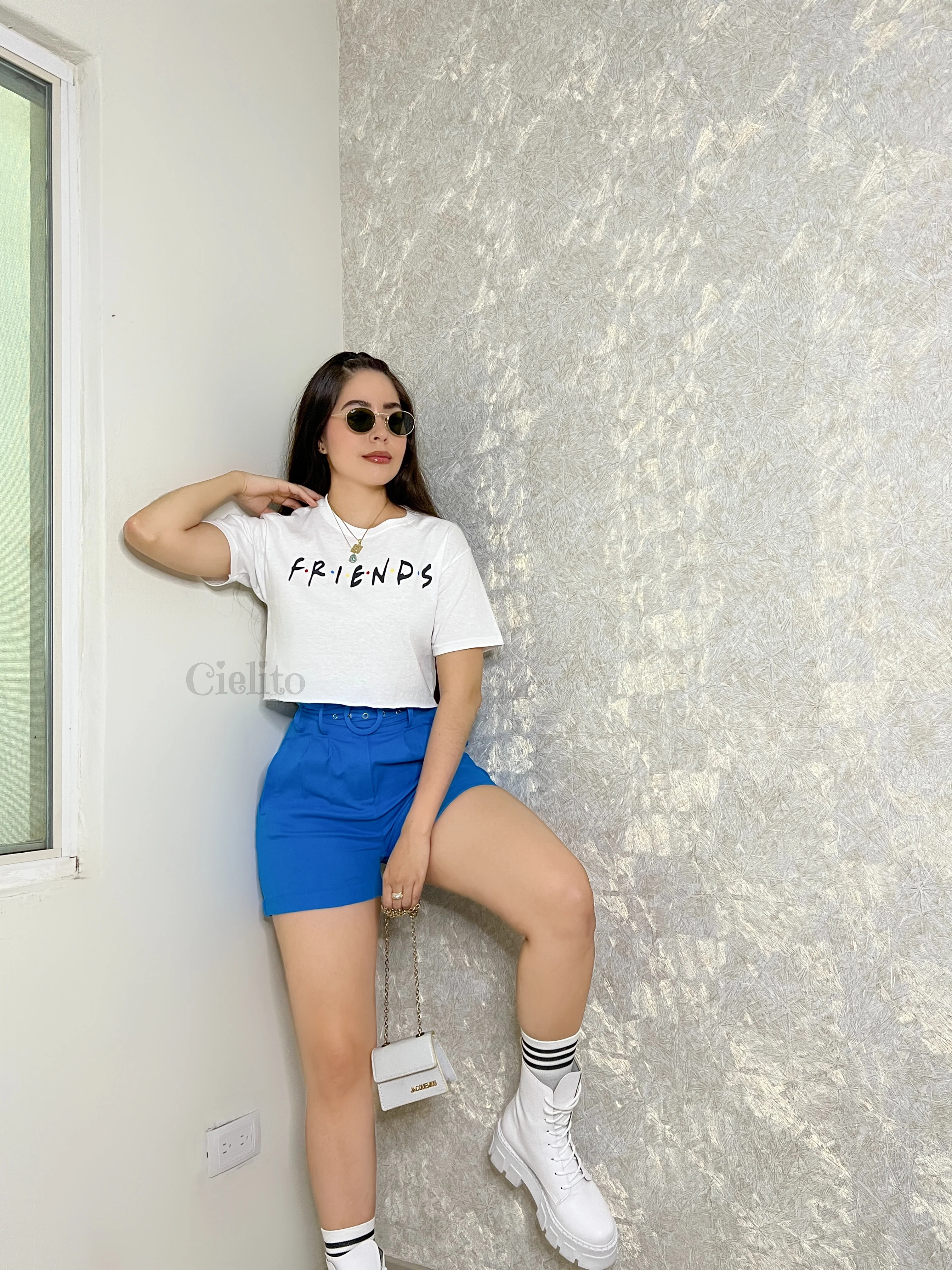 SHORT AZUL CON CINTURÓN - Image 3