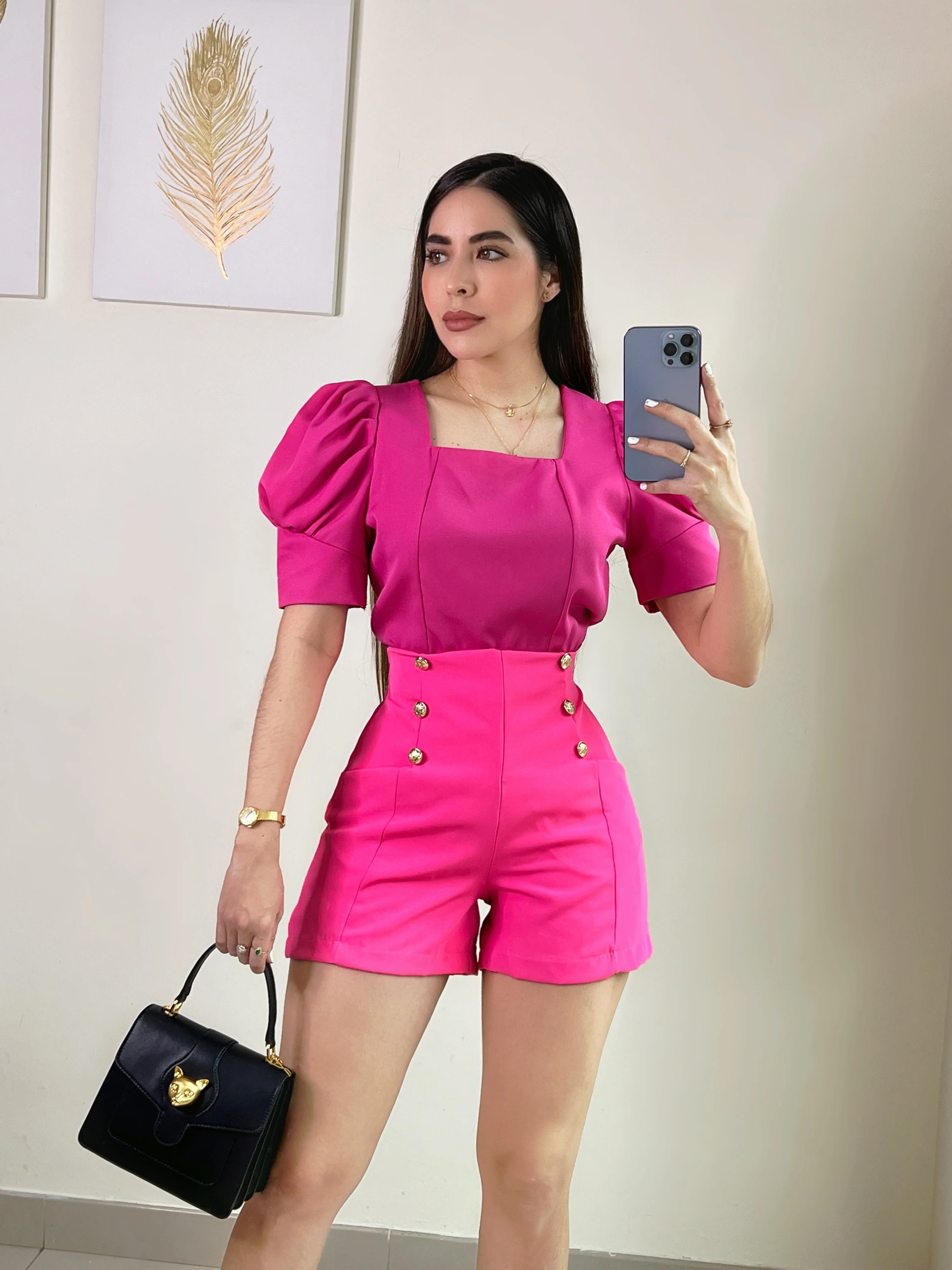 Short con botones rosa - Image 4