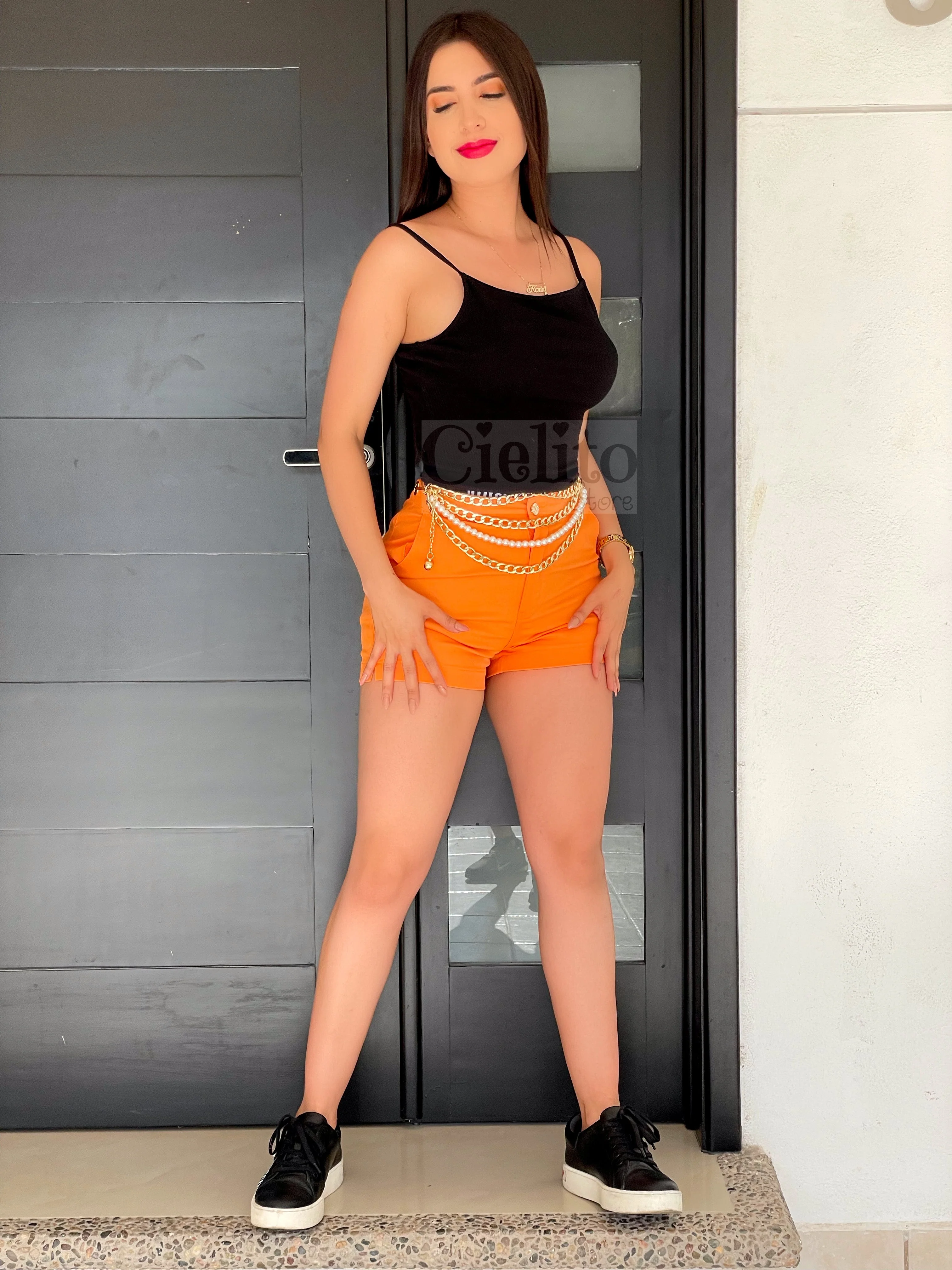Short naranja con cinturón de Cadena - Image 4