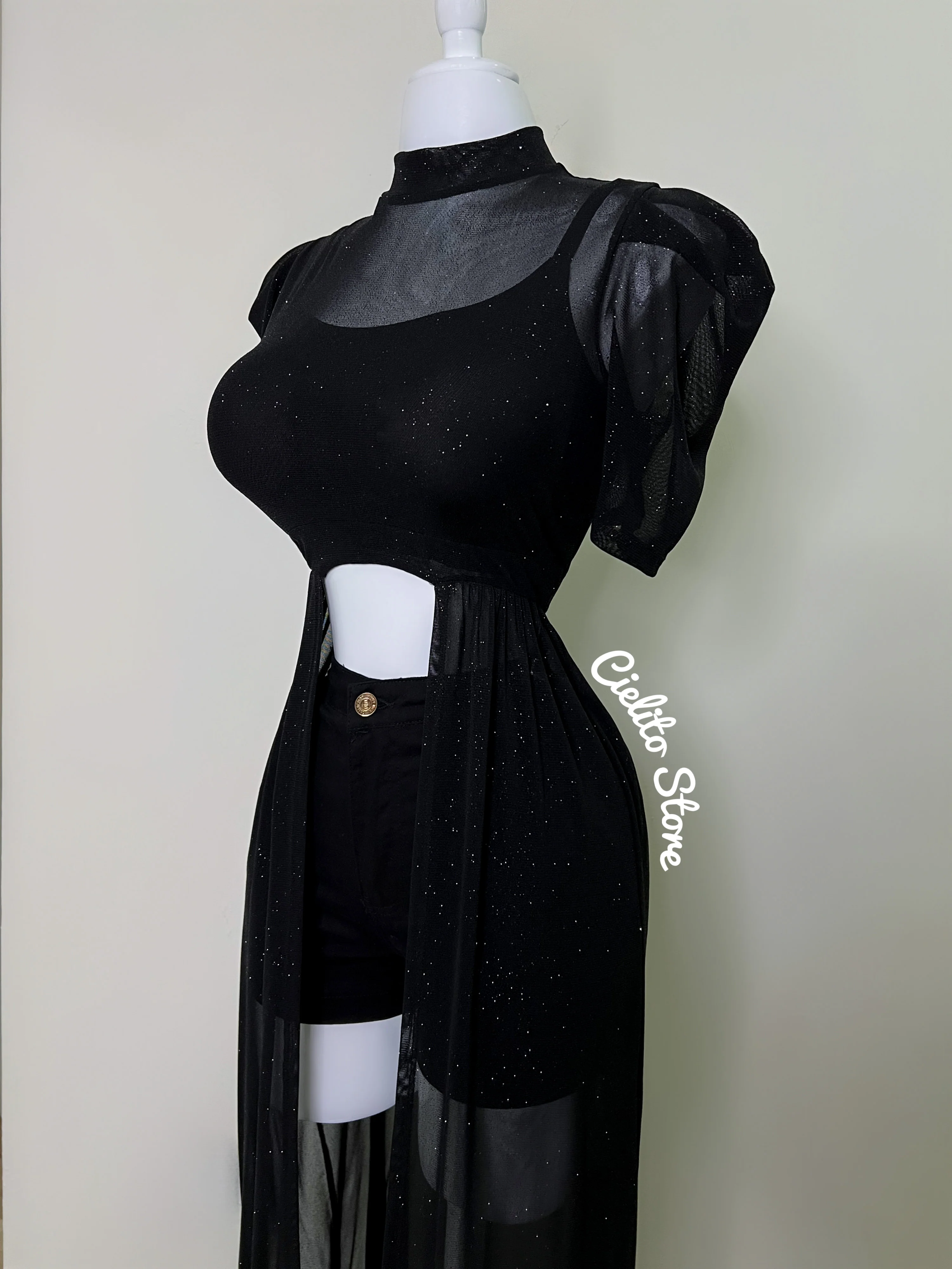 Short negro con cinturón de Cadena - Image 3