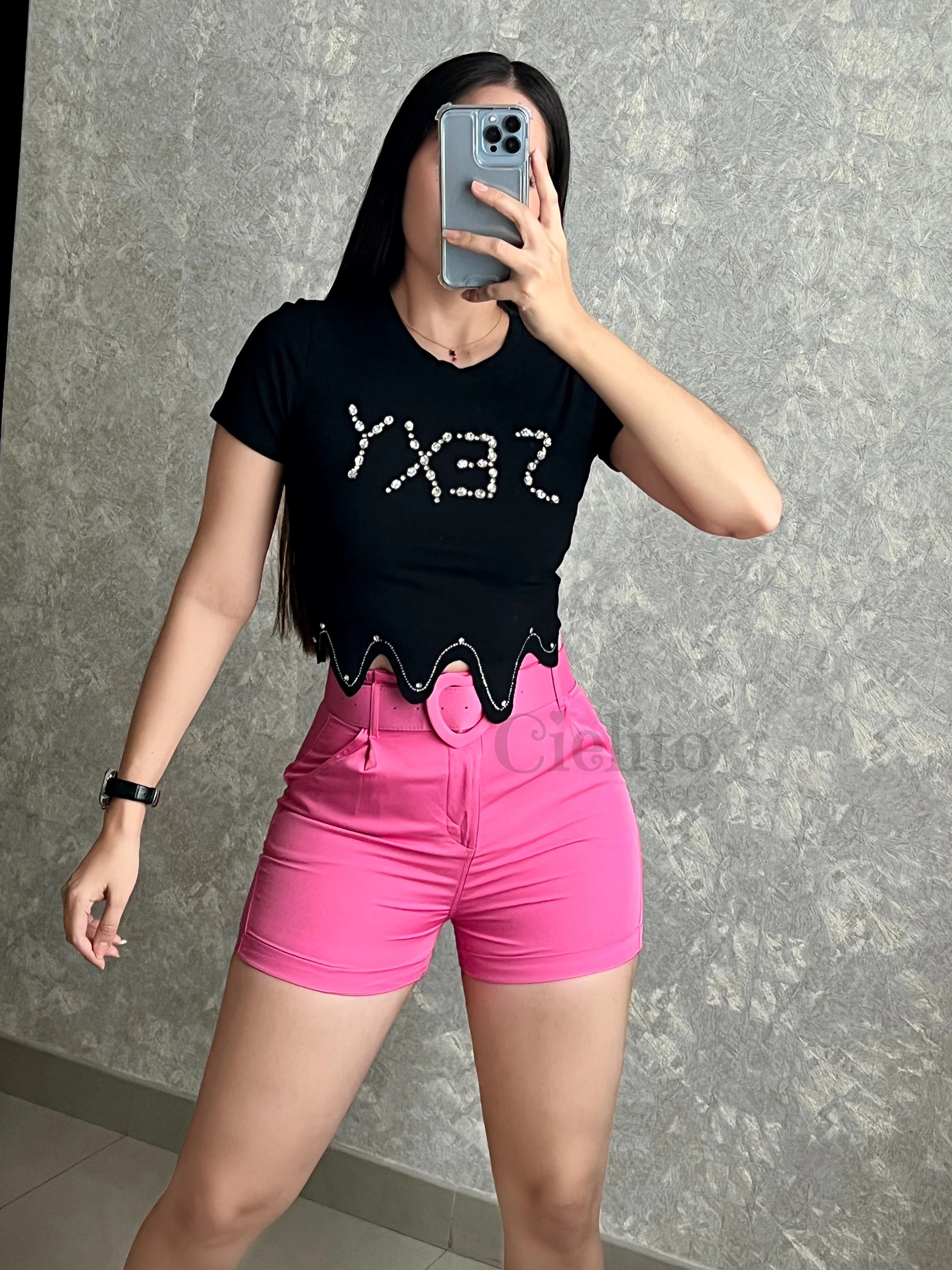 SHORTS ROSA CON HEBILLA DE CORAZÓN - Image 5