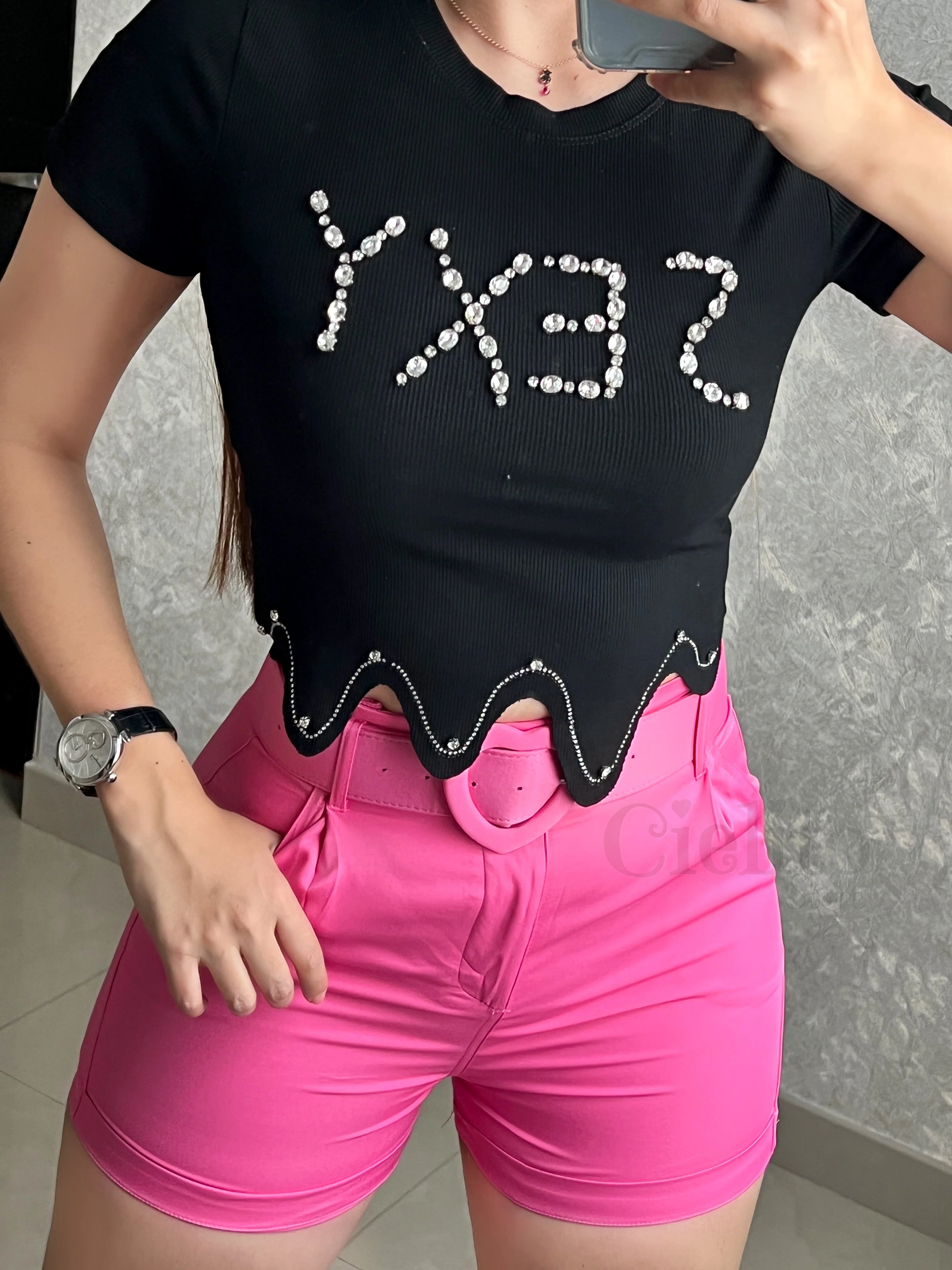 SHORTS ROSA CON HEBILLA DE CORAZÓN - Image 6