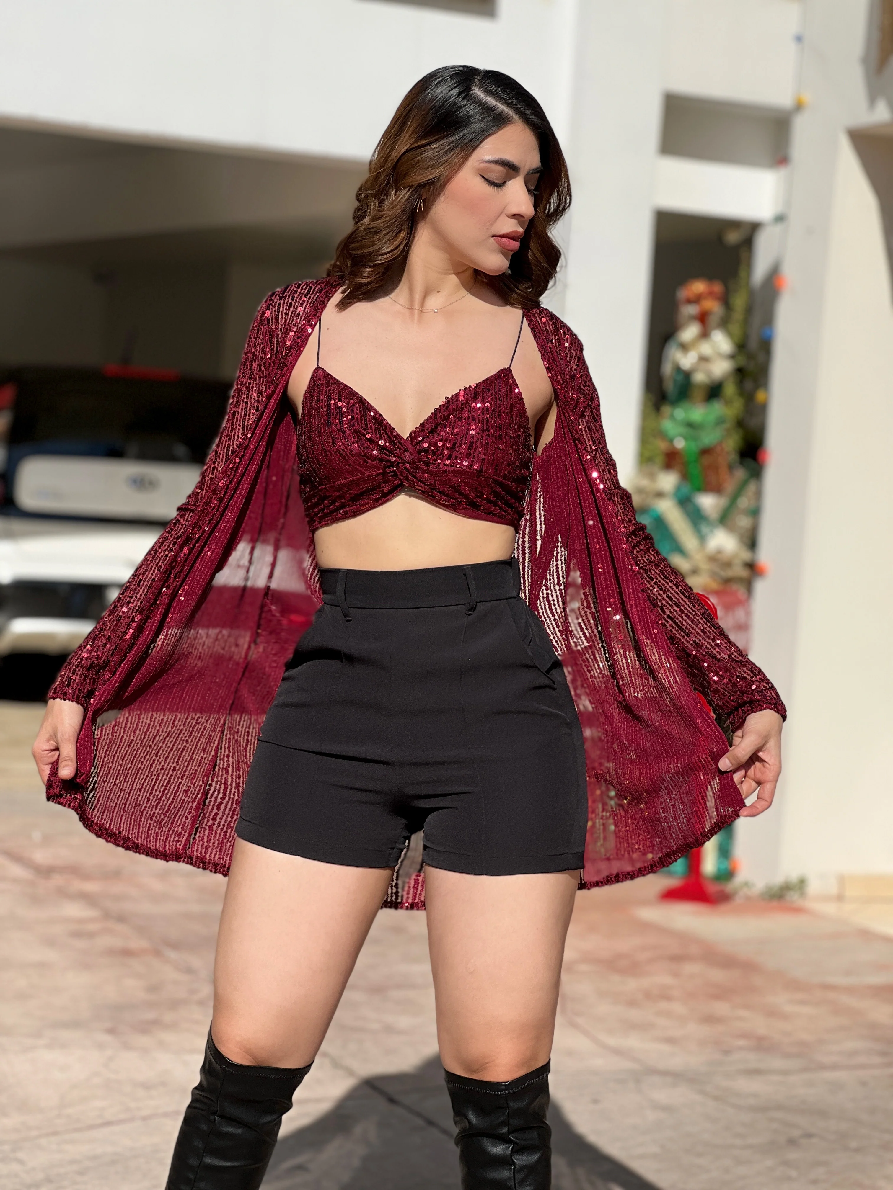 TOP Y BLUSÓN CON LENTEJUELAS ROJO