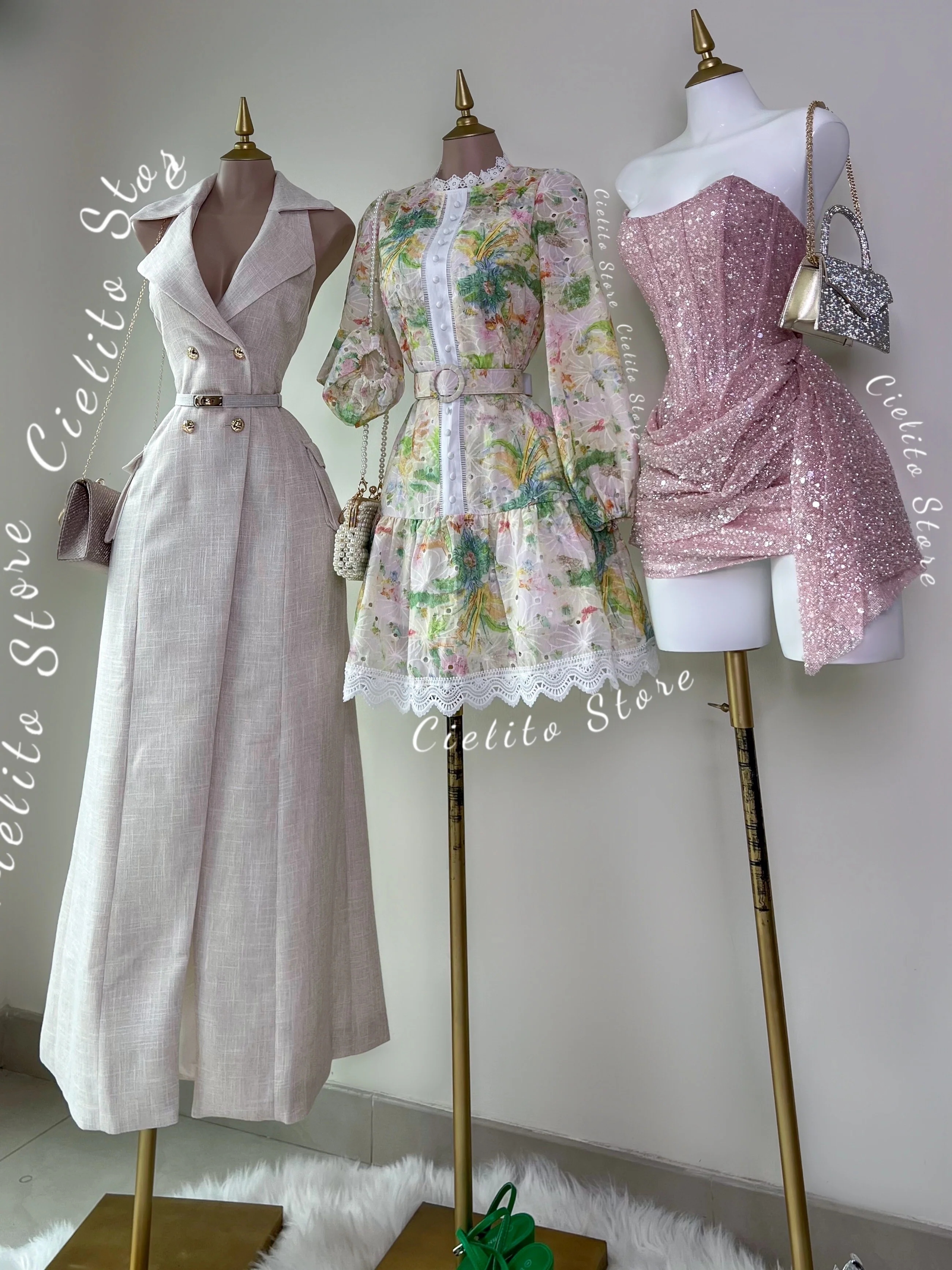 VESTIDO CORTO FLORAL - Image 5