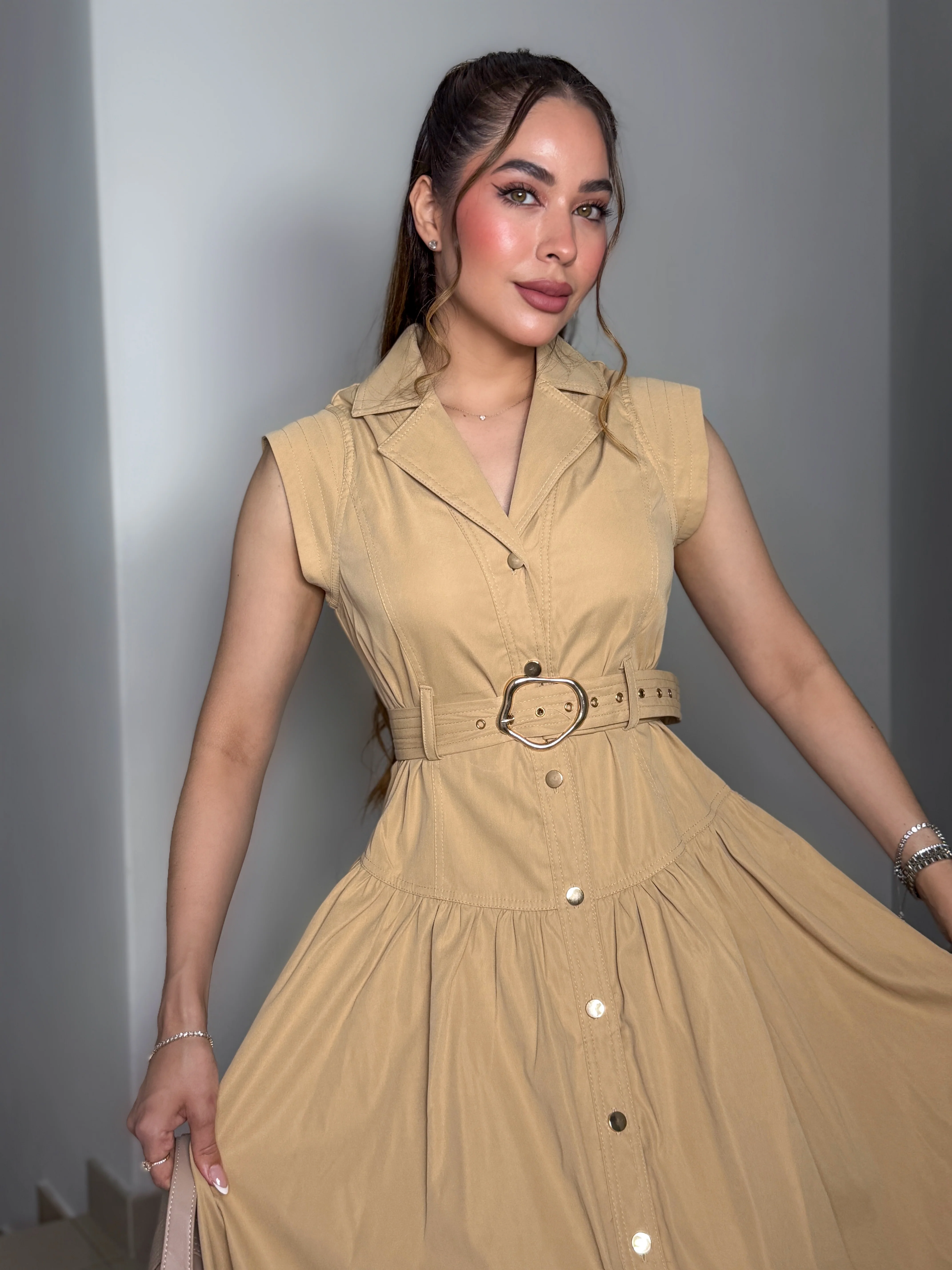 VESTIDO ALMA CAMEL - Image 4