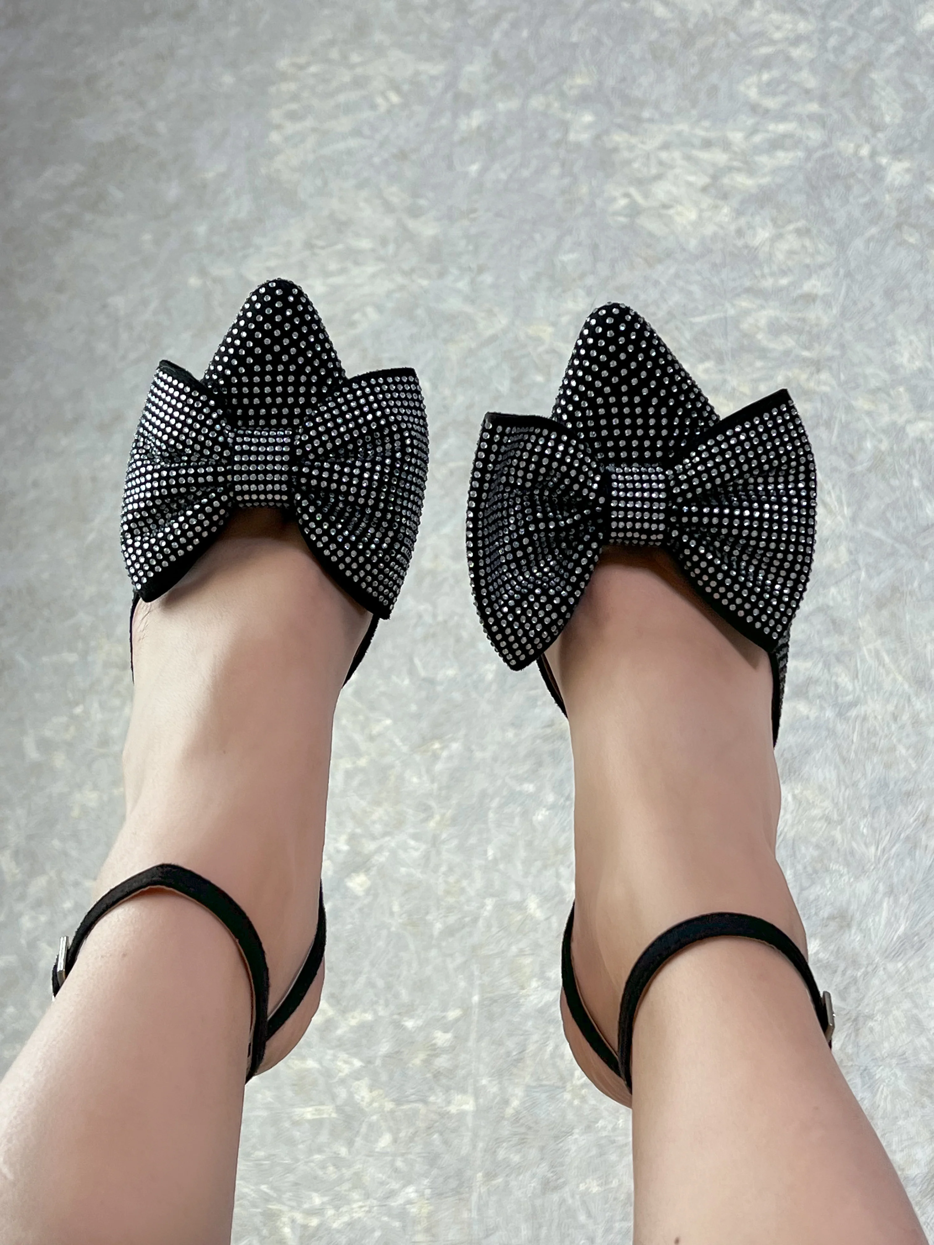 ZAPATILLA CON MOÑITO NEGRA - Image 5