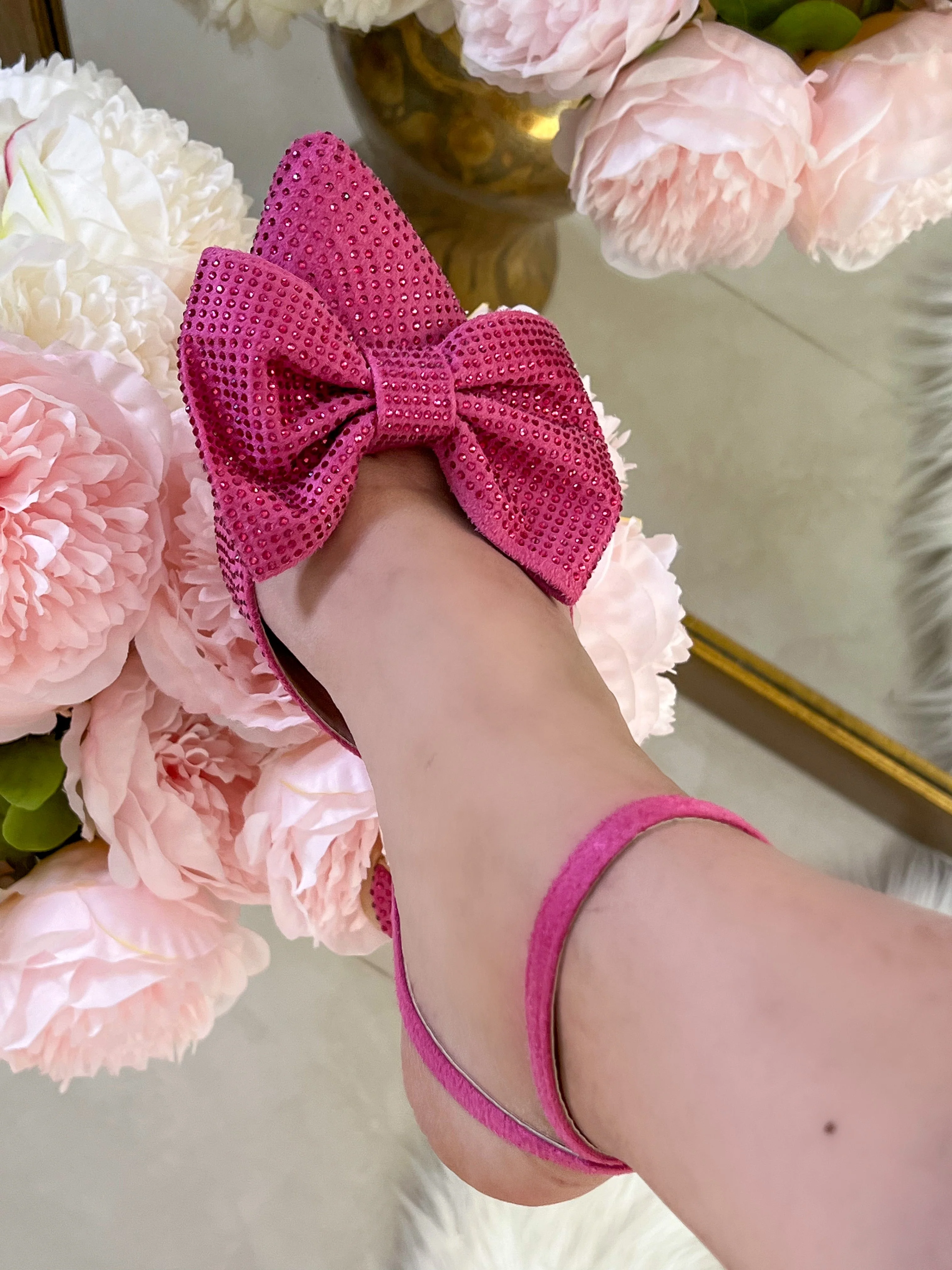 ZAPATILLA CON MOÑITO ROSA - Image 2