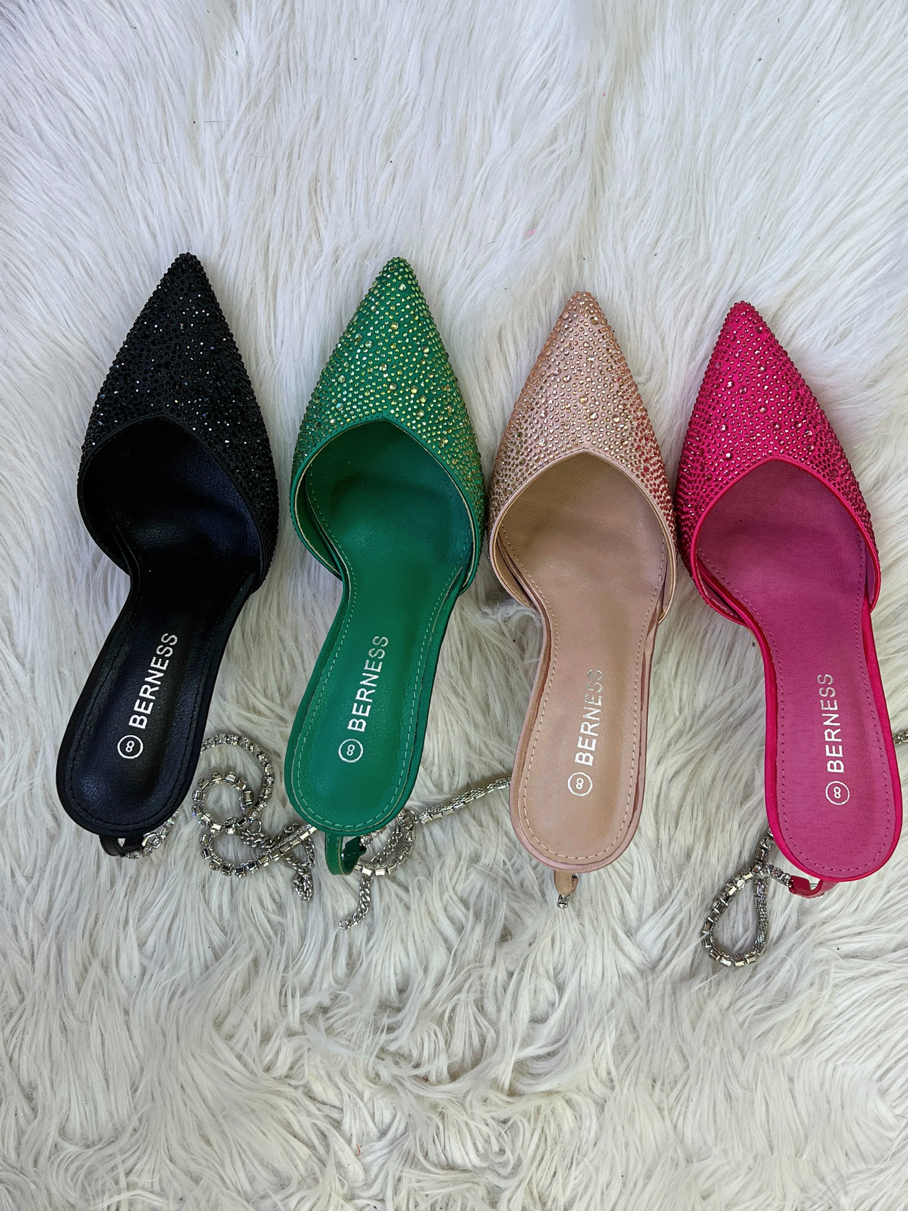 ZAPATILLA NEGRA DIAMANTE - Image 6